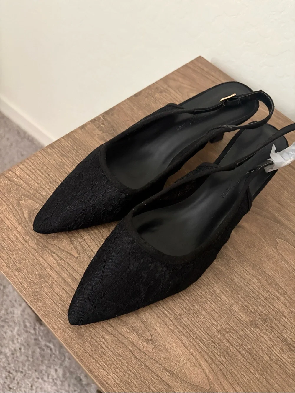 Fashion Nova Black Lace Slingback Pointed Kitten Heel